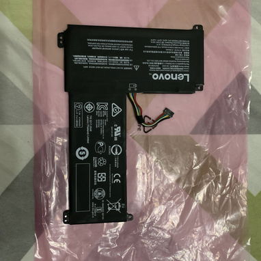 Vendo Batería Original de Lenovo 80 USD - Img 122223294