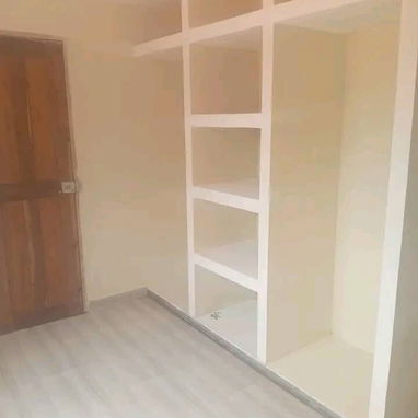 APARTAMENTO INTERIOR CON GRAN ESPACIO Y PLACA LIBRE  EN EL MUNICIPIO DE PLAYA CERCA DE  9na y  70  A UNOS PASOS DE MOTE - 3/10