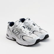 Tenis deportivos modelo new balance 530 - Img 53661691