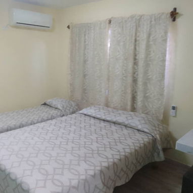 RENTA DE 3 dormitorios en hostal en Santa Marta, Varadero. 58858577 - Img 120250536