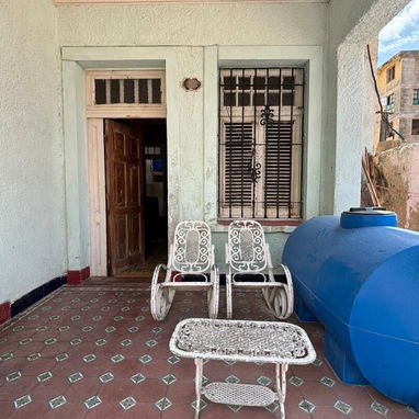 🏢 CASA EN VENTA – VEDADO | ZONA DE ALTA RENTABILIDAD (28) - 8/10