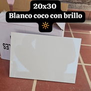 Losas blanco coco con brillo de 20 x 30 - Img 53972770
