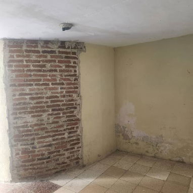 Ref# 73. Ofertaa en el casco histórico!! Apto en bajos frente de calle ideal para negocio!!!No lo deje pasar!!! - 2/9