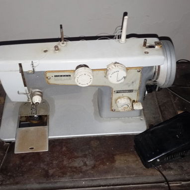 Máquina de coser electrica de uso - 2/3
