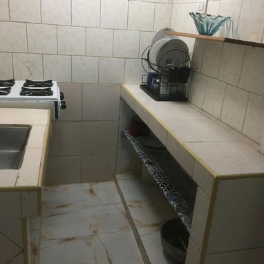 🏠 SE ALQUILA APARTAMENTO EN EL VEDADO – LA HABANA  📍 Excelente ubicación: calle 11 entre 20 y 22, Vedado - 7/10