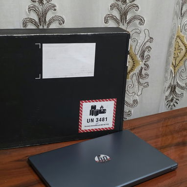 Laptop HP 15-fd0xxx ( Nueva en Caja) - 2/4