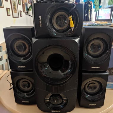 Sistema de audio 5.1 - 2/2