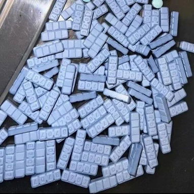 Xanax original (azul/amarillo/rojo) – Alprazolam para la ansiedad, 2 mg, 100 comprimidos por frasco. - Img 126139977