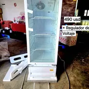 Exhibidor .  La Habana - Img 56028257