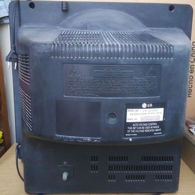 TV culon marca LG (con control remoto incluido) - 3/5