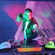 DJ SPANGLISH RENTA DE MÁQUINA DE HUMO CON TRANSPORTE DISPONIBLE, MÁXIMA CALIDAD (Kinetica) - Img 48577710