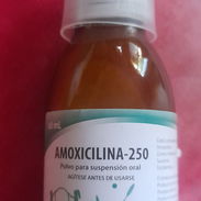 En venta 2 pomos de amoxicilina en suspensión vencen en el 2027 o los cambio por vitaminas C en jarabe o gotas para bb - Img 58253800
