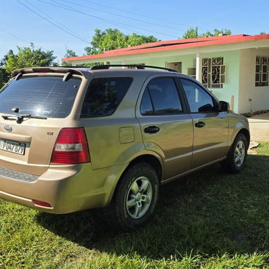 IA SORENTO 2009 4x4 PETRÓLEO (DIÉSEL) – EXCELENTE ESTADO - 3/10