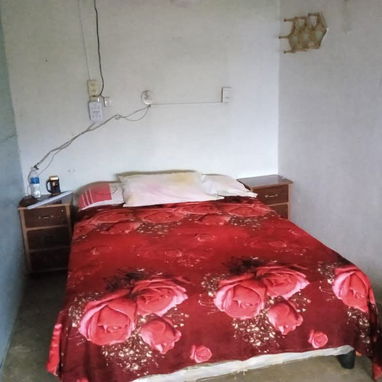 Venta de Casa de Dos Cuartos y Placa Libre en Centro Habana - 6/6