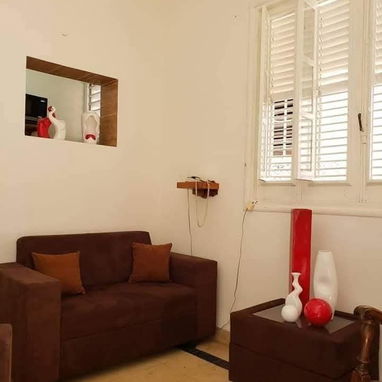 Ofertaaa excelente apto en bajos de 3 cuartos con 108 metros cuadrados con área de parqueo!!!! - Img 122088533
