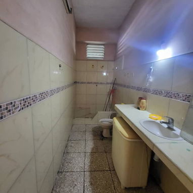 Venta de Apartamento en Centro Habana, planta baja y a puerta de calle.#218 - Img 127707039