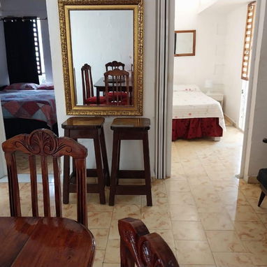 Renta fija apartamento 2cuartos en 5ta y Paseo - Img 122272231