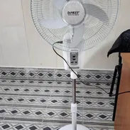 Ventilador recargable pedestal con duración de 12 horas - Img 52016170