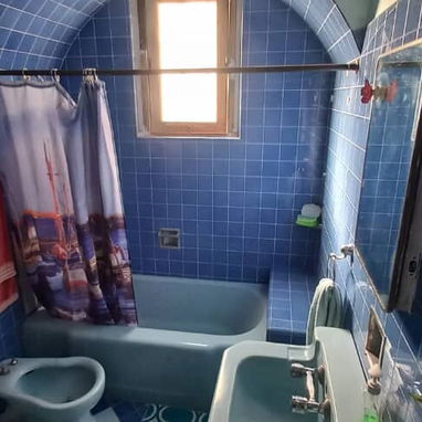 Casa de tres pisos en Santo Suárez - Img 125149433