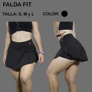 Falda fit, licra larga,corta,marmoleada,top, Pullover corto, enguatada - Img 45116352