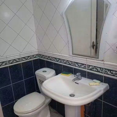 SE VENDE CASA INDEPENDIENTE EN EL SEVILLANO - 6/8
