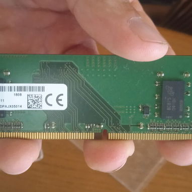 2 Memorias RAM DDR4 4GB PC4-2400 - Img 124633008