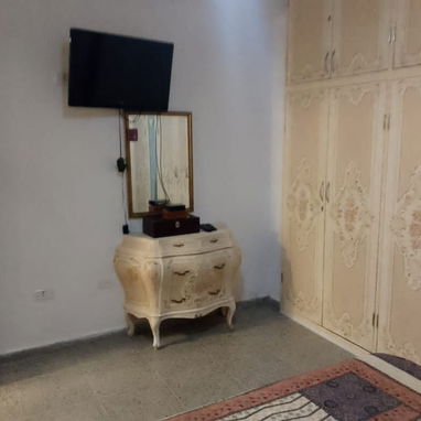Renta Lineal - Apartamento en el Vedado - 5/10