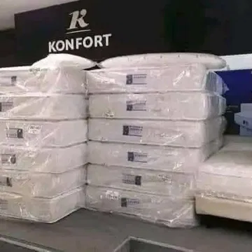 Colchones Konfort originales transporte garantía llamar a 58446913