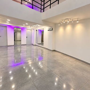 LOCAL COMERCIAL PREMIUM EN CENTRO HABANA - 2/10