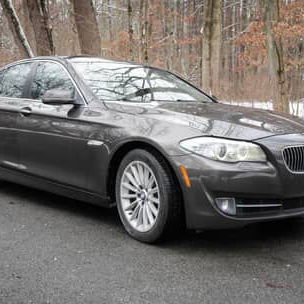 BMW 535i 2011 Transmisión manual de 6 velocidades, turbo de 6 cilindros, sin modificaciones - Img 112178368