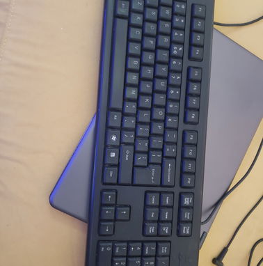 Mause usb y teclados. Todo de uso en perfecto estado. - Img 61800934