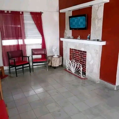 🏠 Casa De Renta En Guanabo. 👥Capacidad para 6 personas.💵 Precio: 80 usd por noche.📱 Reservas: +5355149761 - 7/9