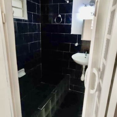 Se vende apto cerca del Parque Curita ! - Img 125860876