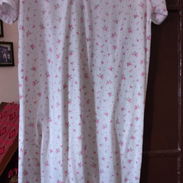 DOS BATAS DE DORMIR LA ROSADITA TALLA M GRANDE Y LA AZUL XXL A 1800 PESOS - Img 55813894