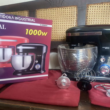 Merenguera o Mezcladora Universal Royal 1000w - Img 118468015