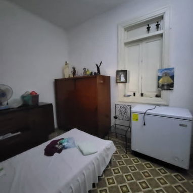 VENTA DE CASA  BIPLANTA  INDEPENDIENTE EN PLAYA - 4/10