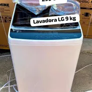Lavadora automática LG 9 kg, agua fría y caliente - Img 55800850