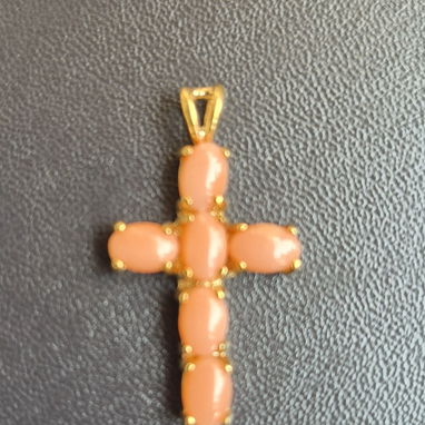 Crucifijo de Coral. - 7/10