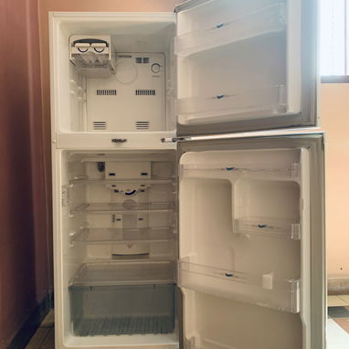 Refrigerador Samsung de doble temperatura. De uso en perfecto estado. Tel. 52703482 - 2/2
