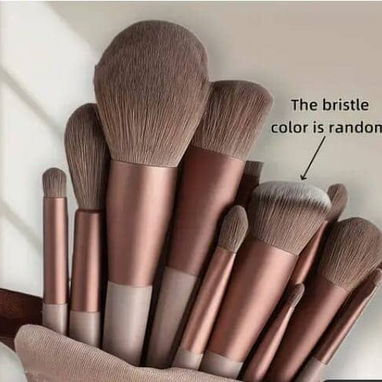 🛍️ Juego de brochas de maquillaje - 2/3