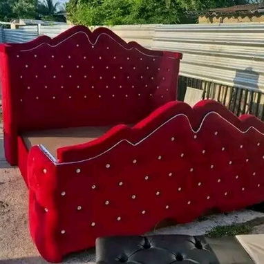 ✨ RENUEVA TU HOGAR CON ESTILO  Encuentra con nosotros  , camas capitoneadas - 10/10