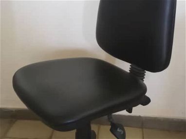 Vendo silla para computadora - Img main-image-45683262