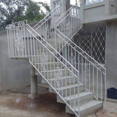 Se realizan trabajos de herrería para la seguridad y embellecimiento de su hogar con montaje y pintura gratis - 3/10