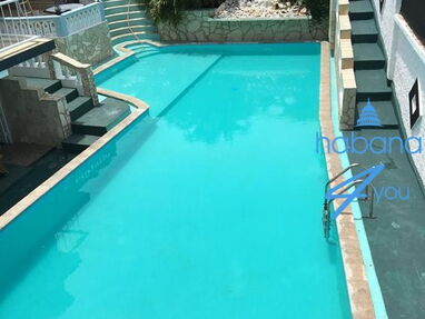 Hermosa casa de 9 habitaciones climatizadas con piscina. WhatsApp 58142662 - Img 63048862