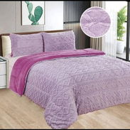 UH- Edredón de 3 piezas Queen Reversible Precio 85 USD - Img 58192634