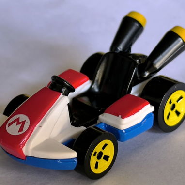 Hot Wheels de marcas, Batman, SuperMario... - 3/7