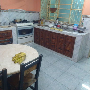 SE VENDE ESTA CASA EN CENTRO HAVANA Y SE DEJA CON-TODO-REVAJADA-21.000 USD.LEER BIEN DESCRIPCIÓN. NO GESTORES POR FAVOR - 4/10