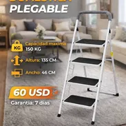 ESCALERA DOMÉSTICA PLEGABLE DE 4 NIVELES CON MANIJA ACOLCHADA - Img 55996724