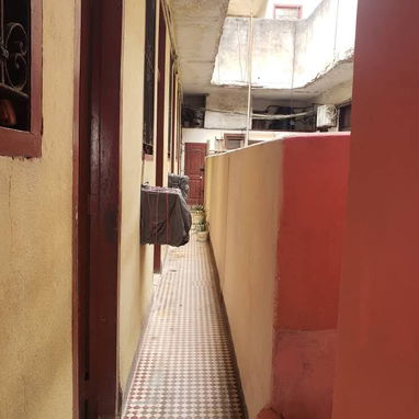 Venta de apartamento en Centro Habana,con algunas cosas adentro - Img 121410353