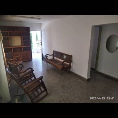 SE VENDE EN SEGUNDA PLANTA EN EL MUNICIPIO PLAYA.  Precio: 10k usd incluye: 1sala  1cocina 1 baño 2 cuartos  y terraza - 3/6